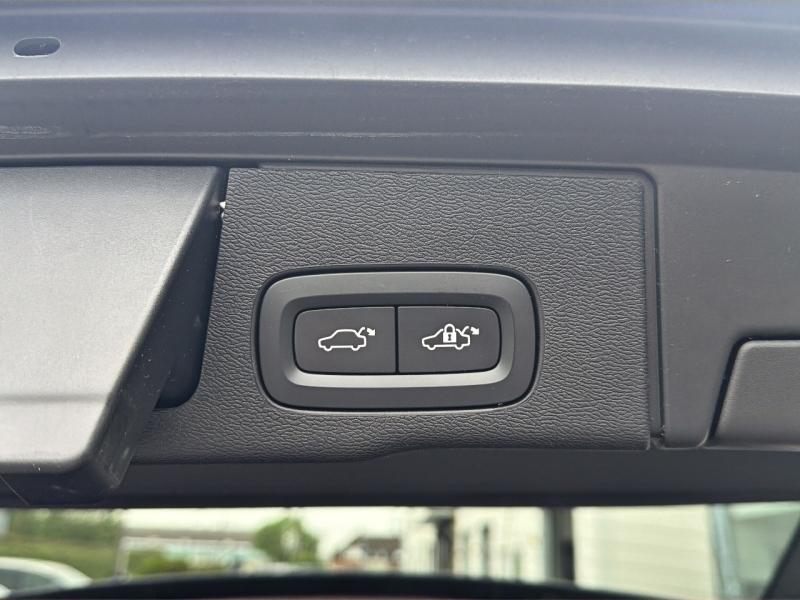 Image VOLVO XC60 T6 AWD 253 + 145ch Utimate Style Dark Geartronic