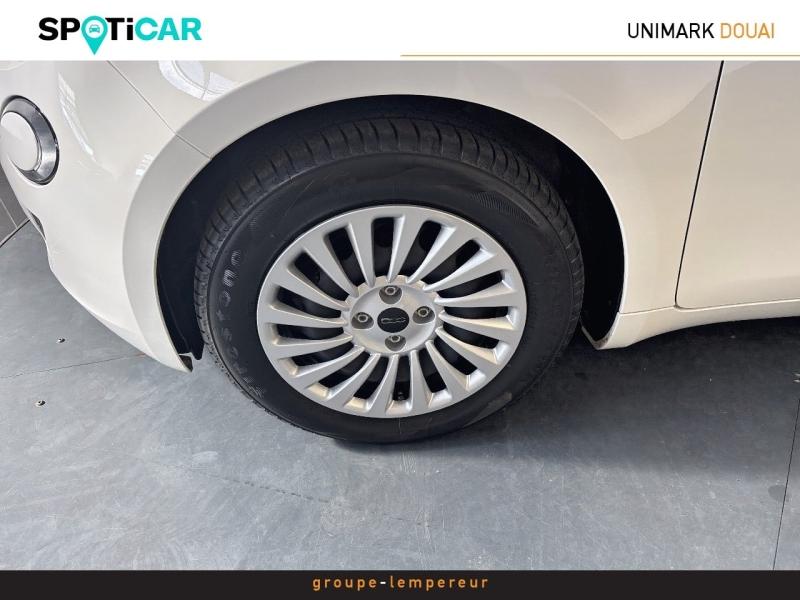 Image FIAT 500 e 95ch Action