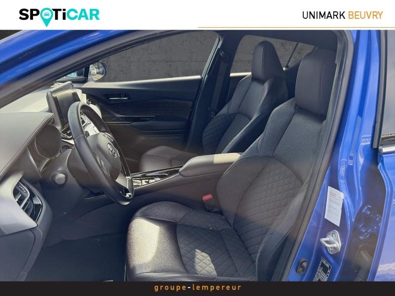 Image TOYOTA C-HR 122h Distinctive 2WD E-CVT