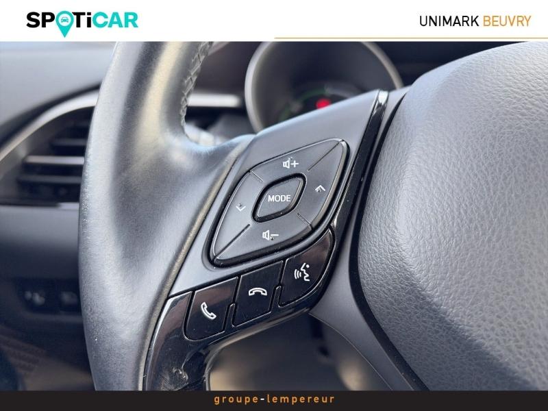 Image TOYOTA C-HR 122h Distinctive 2WD E-CVT