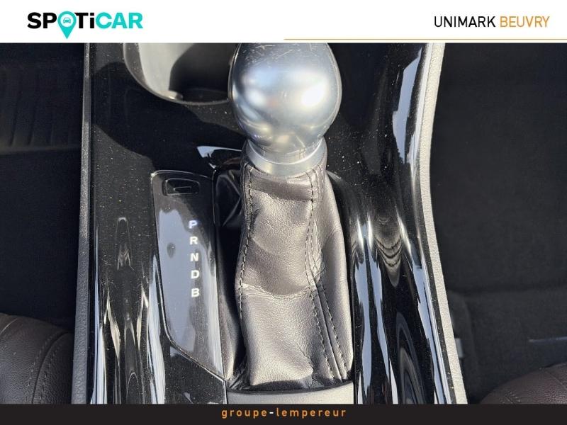 Image TOYOTA C-HR 122h Distinctive 2WD E-CVT