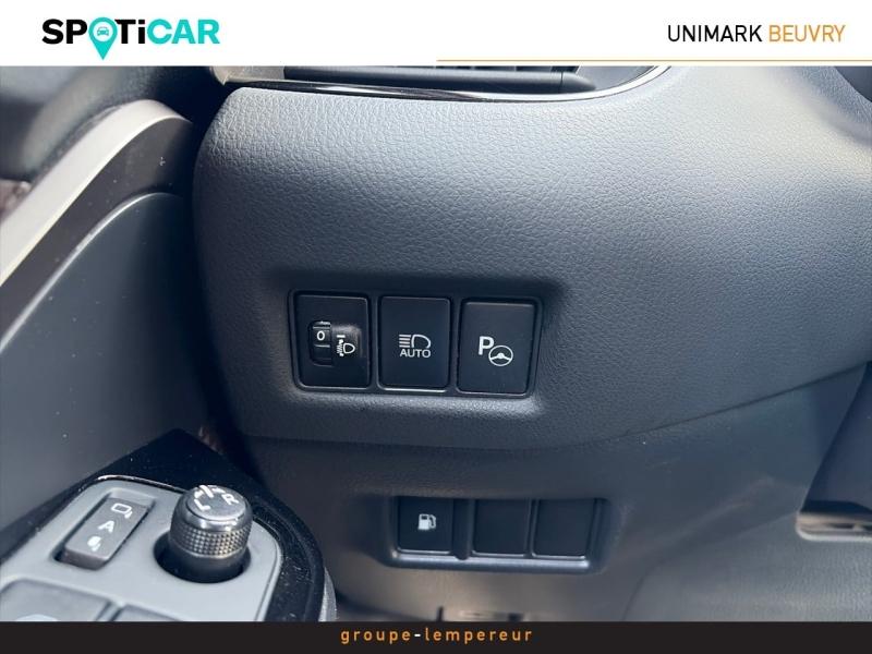 Image TOYOTA C-HR 122h Distinctive 2WD E-CVT