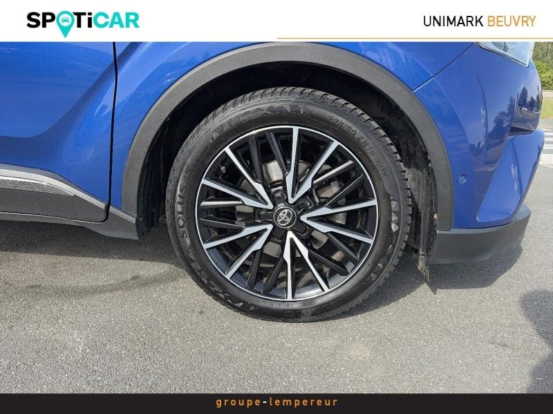 Image TOYOTA C-HR 122h Distinctive 2WD E-CVT