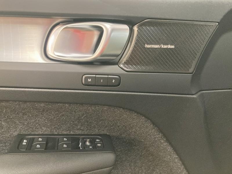 Image VOLVO XC40 B3 163ch Plus DCT 7
