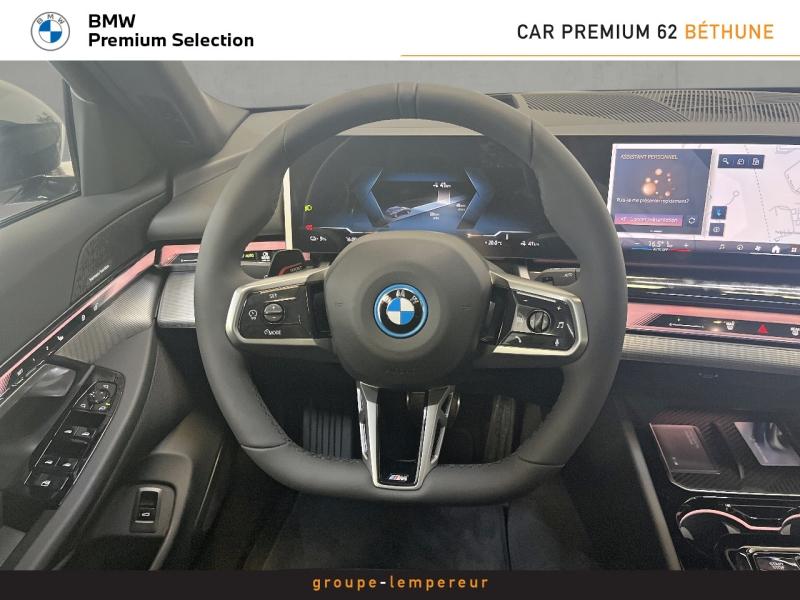 Image BMW Série 5 Touring i5 394ch M Sport xDrive40