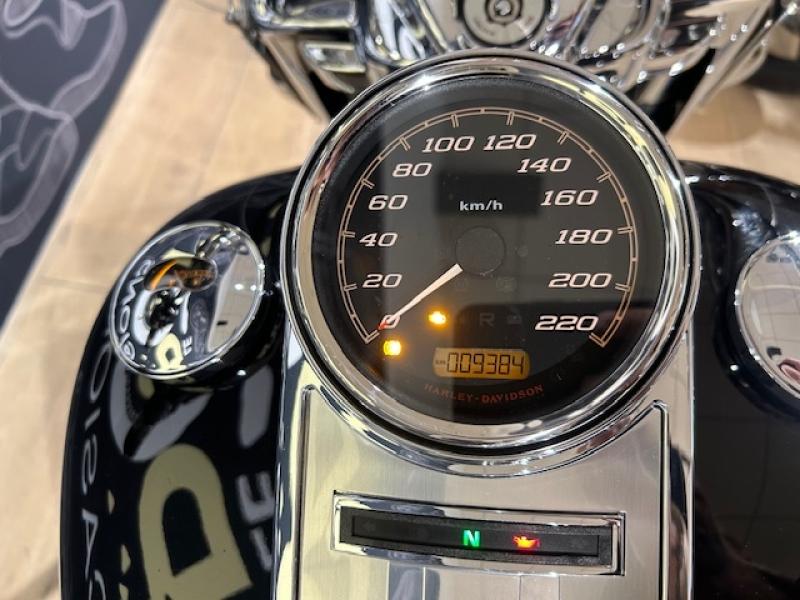 Image HARLEY-DAVIDSON Road King Road King 1745 Noir 2021
