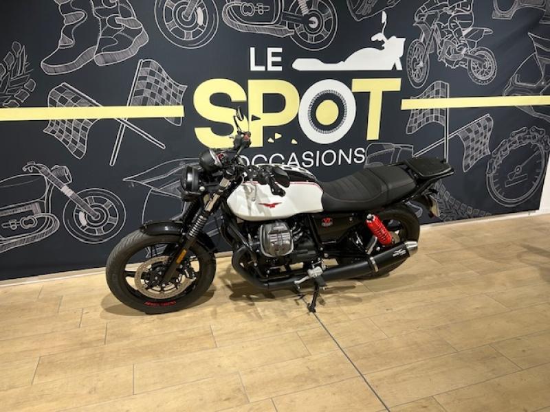Image MOTO-GUZZI V7 V7 850 Stone Ten