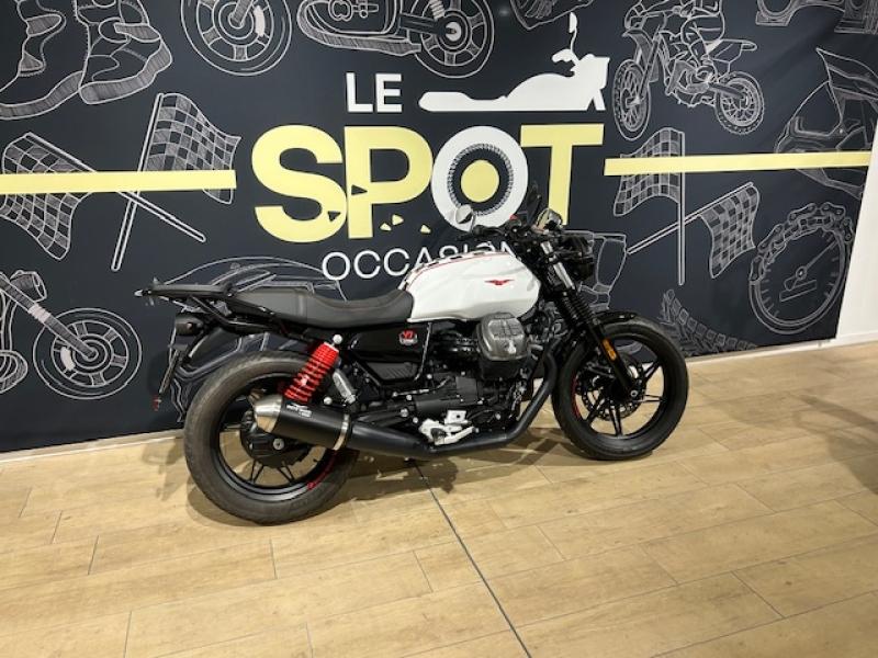 Image MOTO-GUZZI V7 V7 850 Stone Ten