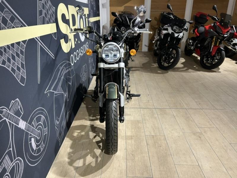 Image ROYAL ENFIELD Super Meteor Super Meteor 650 Interstellar