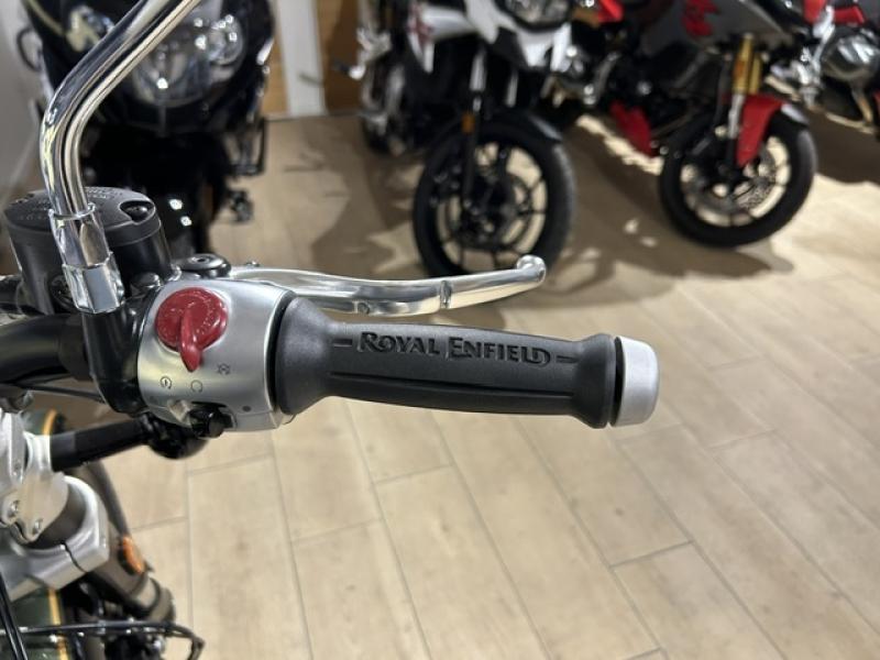 Image ROYAL ENFIELD Super Meteor Super Meteor 650 Interstellar