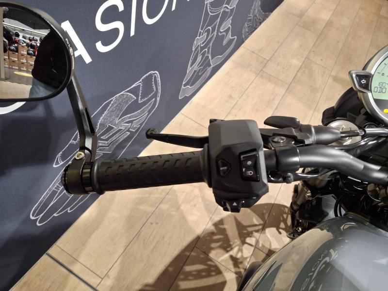 Image MOTO-GUZZI V7 V7 850 SPORT