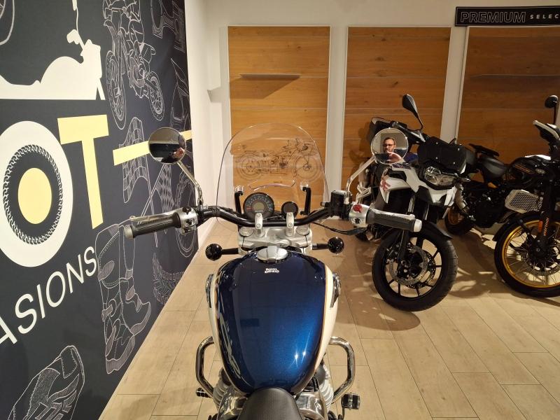 Image ROYAL ENFIELD Super Meteor Super Meteor 650