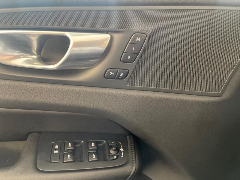 Image VOLVO XC60 T6 Hybride Rechargeable 253 + 145ch Plus Style Dark Geartronic 8 AWD