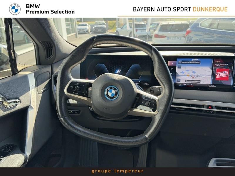 Image BMW iX xDrive40 326ch