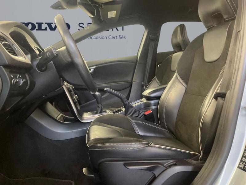 Image VOLVO V40 T2 122ch R-Design