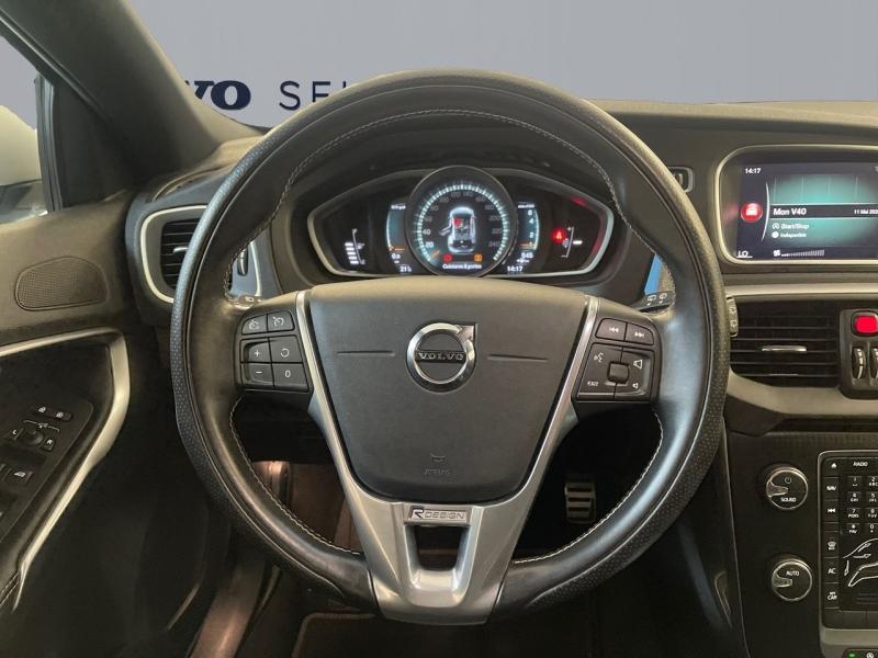 Image VOLVO V40 T2 122ch R-Design
