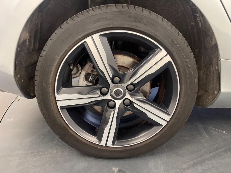 Image VOLVO V40 T2 122ch R-Design