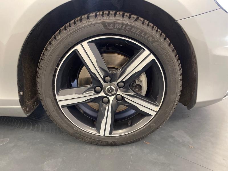 Image VOLVO V40 T2 122ch R-Design