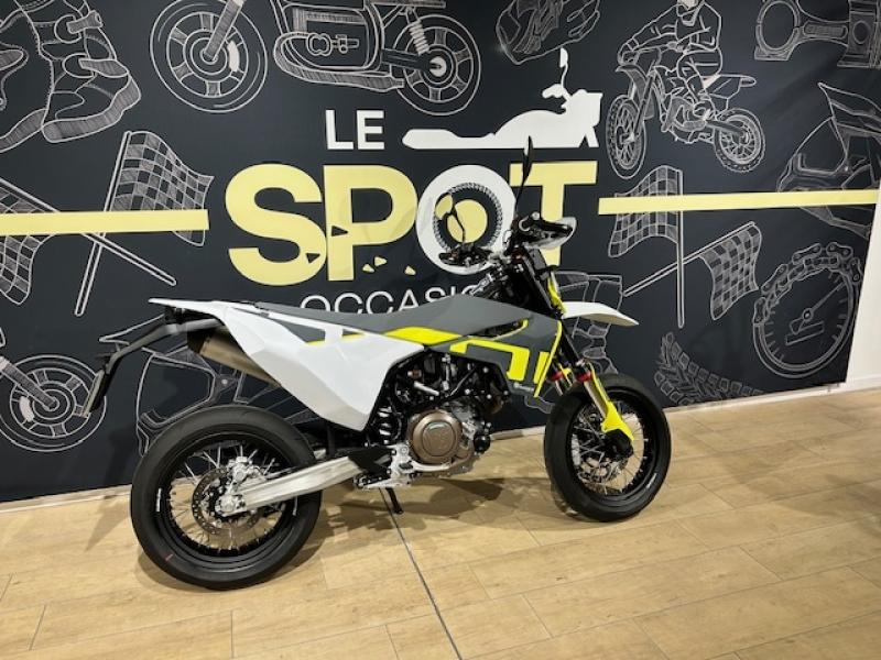 Image HUSQVARNA 701 701 Supermoto 2024