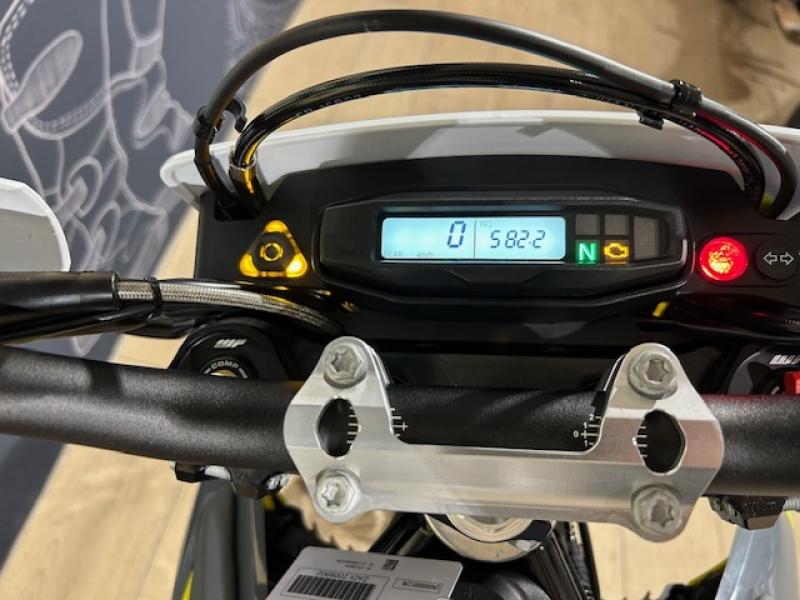 Image HUSQVARNA 701 701 Supermoto 2024