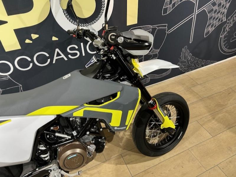Image HUSQVARNA 701 701 Supermoto 2024