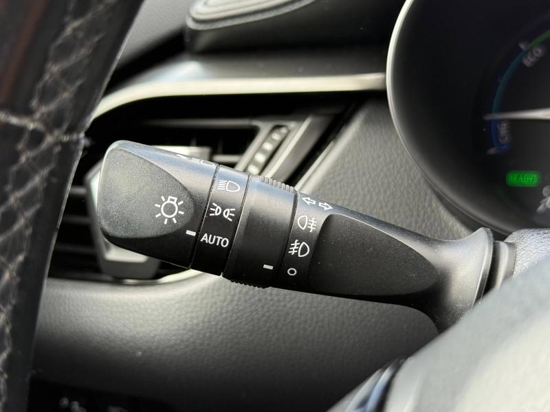 Image TOYOTA C-HR 122h Graphic 2WD E-CVT