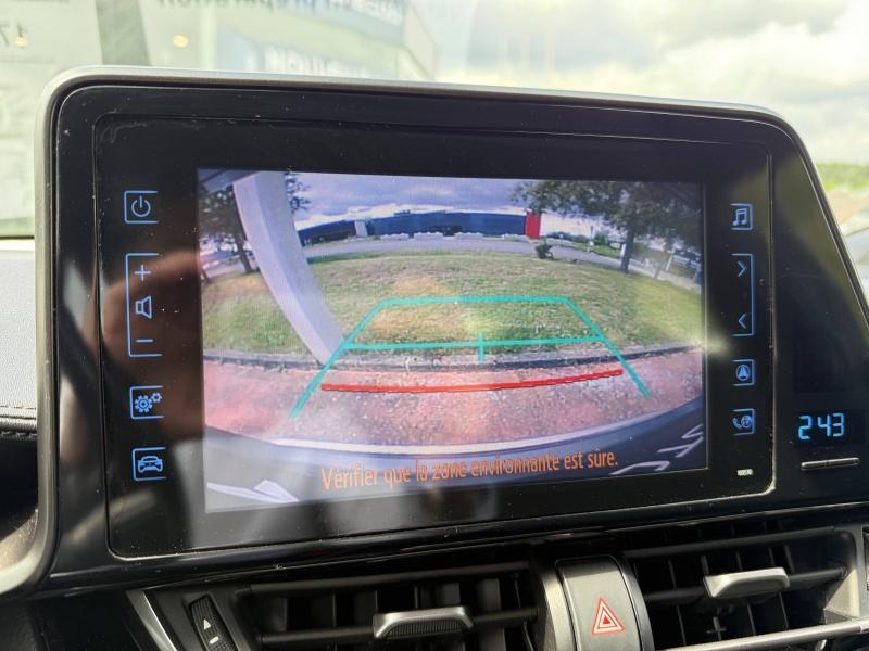 Image TOYOTA C-HR 122h Graphic 2WD E-CVT