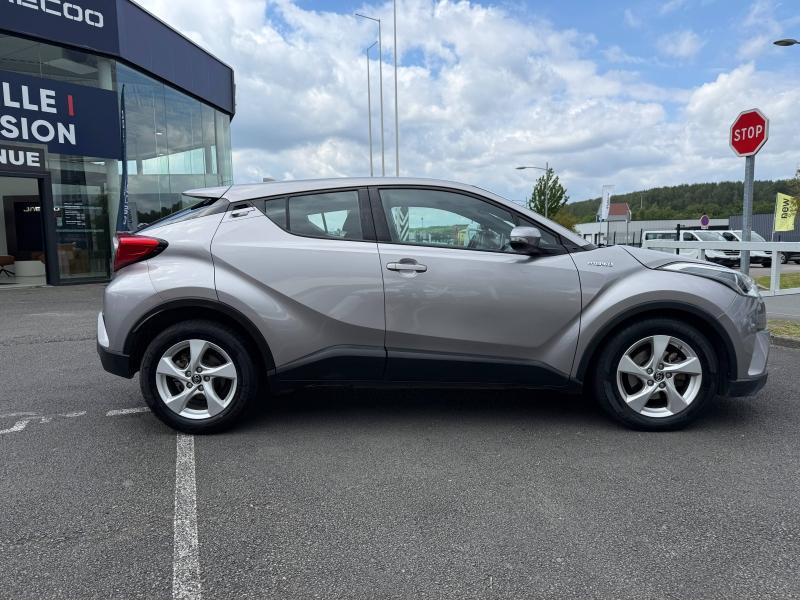 Image TOYOTA C-HR 122h Graphic 2WD E-CVT