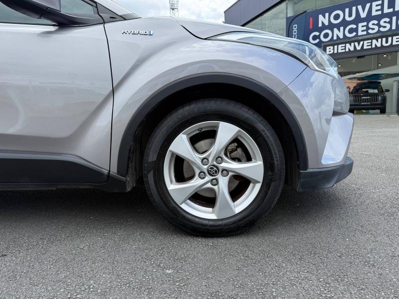 Image TOYOTA C-HR 122h Graphic 2WD E-CVT