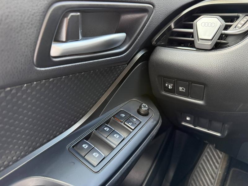 Image TOYOTA C-HR 122h Graphic 2WD E-CVT