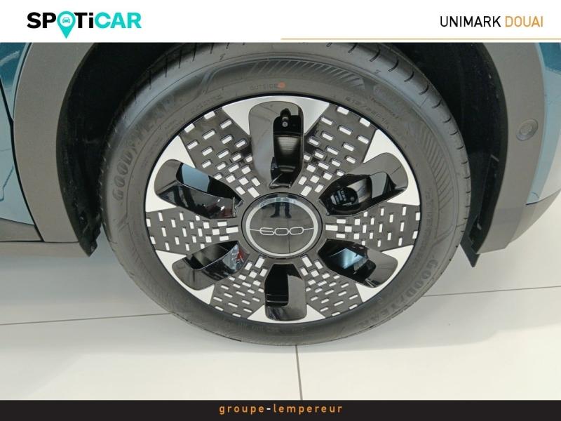Image FIAT 600 1.2 Hybrid Turbo 145ch La Prima eDCT6