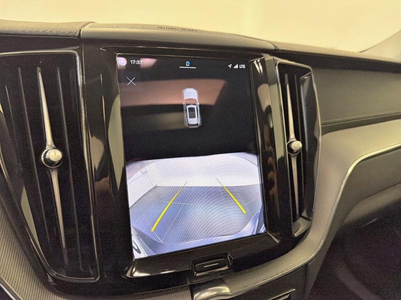 Image VOLVO XC60 T6 Hybride Rechargeable 253 + 145ch Ultra Style Dark Geartronic 8 AWD