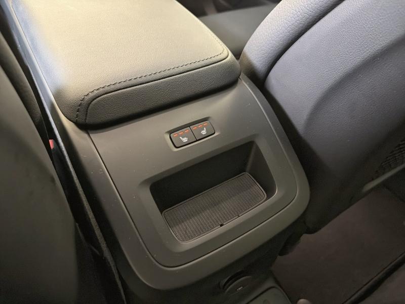 Image VOLVO XC60 T6 Hybride Rechargeable 253 + 145ch Ultra Style Dark Geartronic 8 AWD