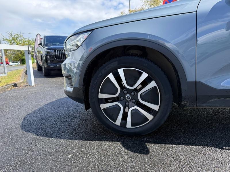 Image VOLVO XC40 T3 163ch Momentum Geartronic 8
