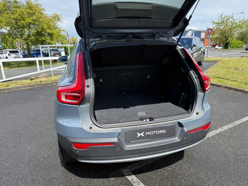 Image VOLVO XC40 T3 163ch Momentum Geartronic 8