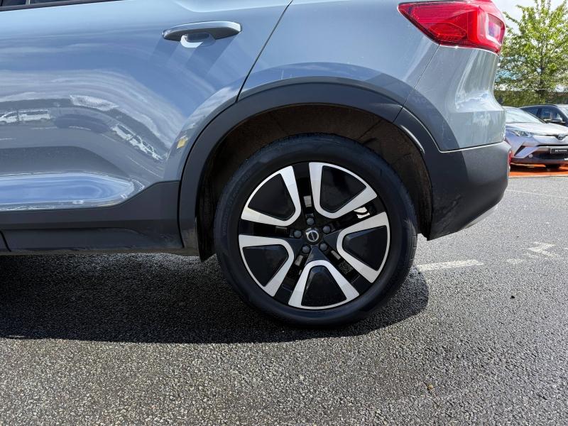 Image VOLVO XC40 T3 163ch Momentum Geartronic 8