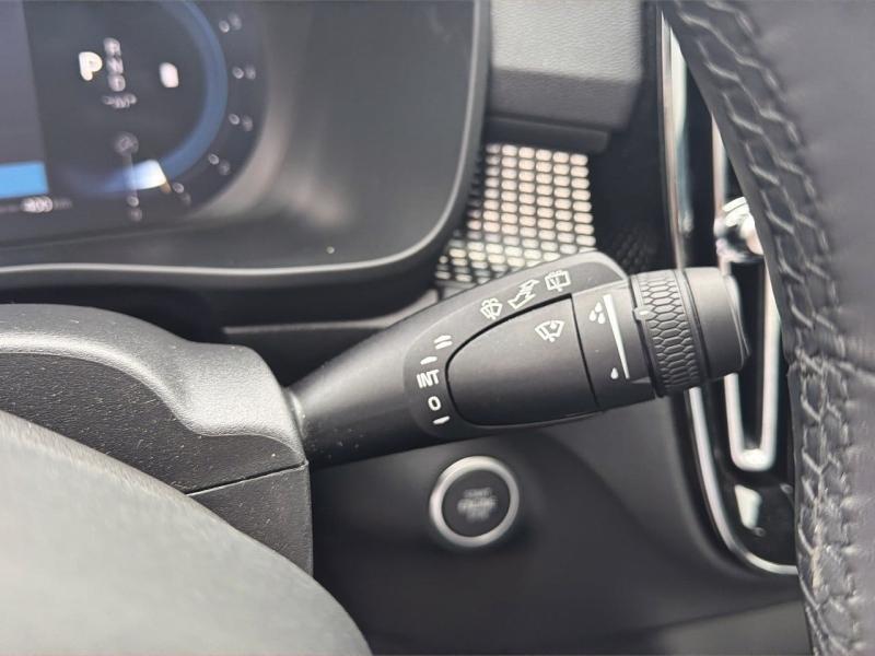 Image VOLVO XC40 B3 163ch Ultra DCT 7