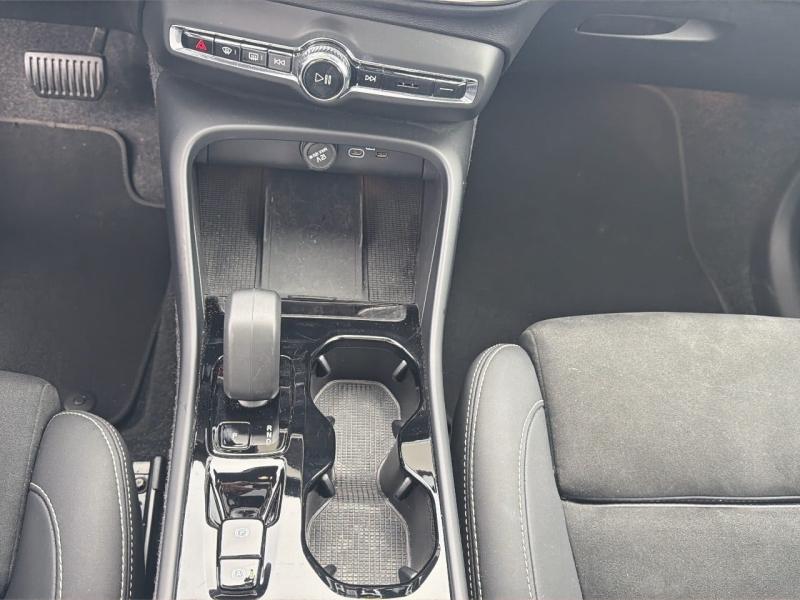 Image VOLVO XC40 B3 163ch Ultra DCT 7
