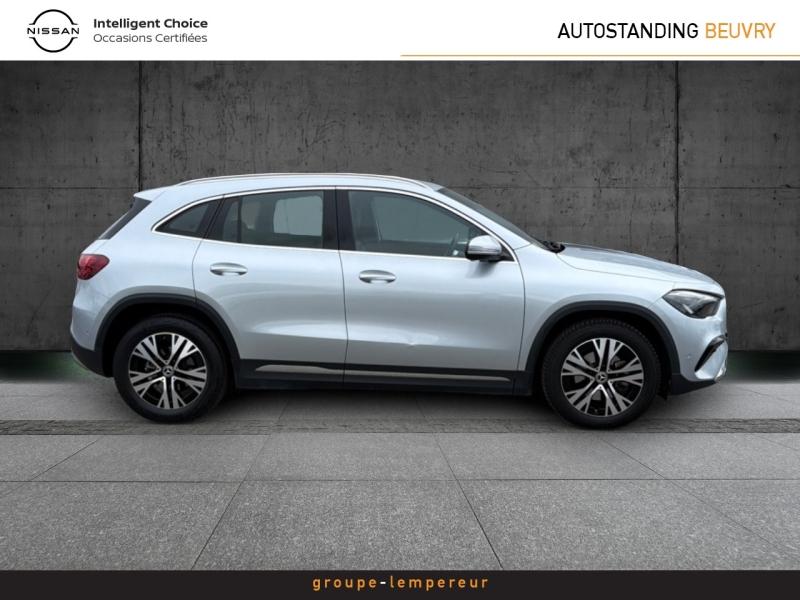 Image MERCEDES-BENZ GLA 200 d 150ch Progressive Line 8G-DCT