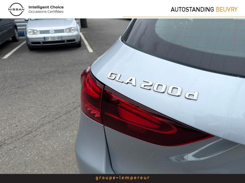 Image MERCEDES-BENZ GLA 200 d 150ch Progressive Line 8G-DCT