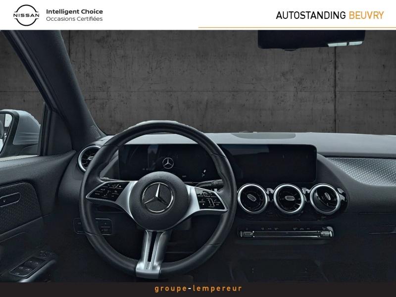 Image MERCEDES-BENZ GLA 200 d 150ch Progressive Line 8G-DCT