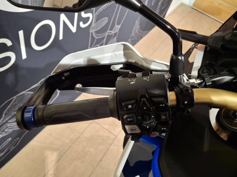 Image HONDA CRF CRF 1100 L Africa Twin Replica 2024