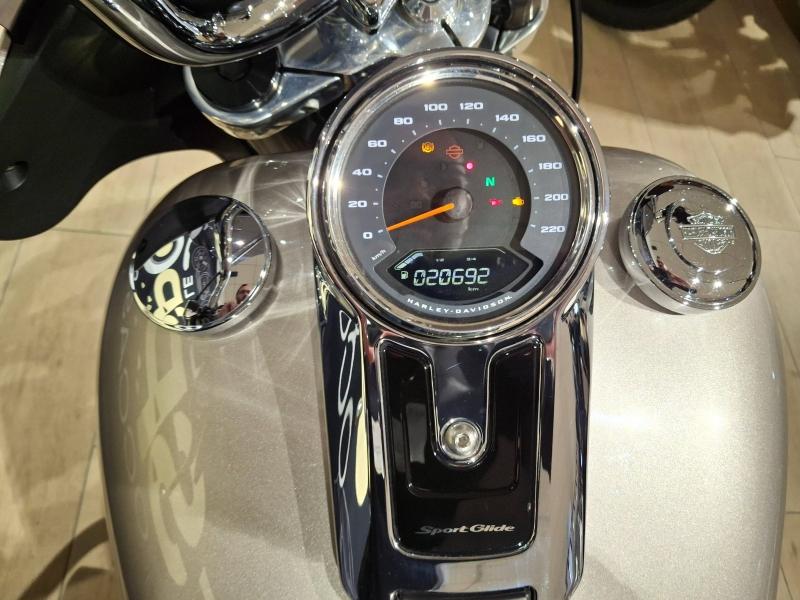 Image HARLEY-DAVIDSON Softail Sport Glide Softail Sport Glide 1745 Couleur ABS 2018