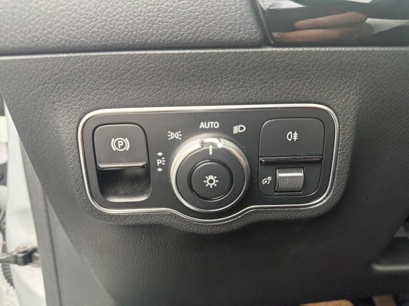 Image MERCEDES-BENZ Classe B 200d 150ch Business Line Edition 8G-DCT