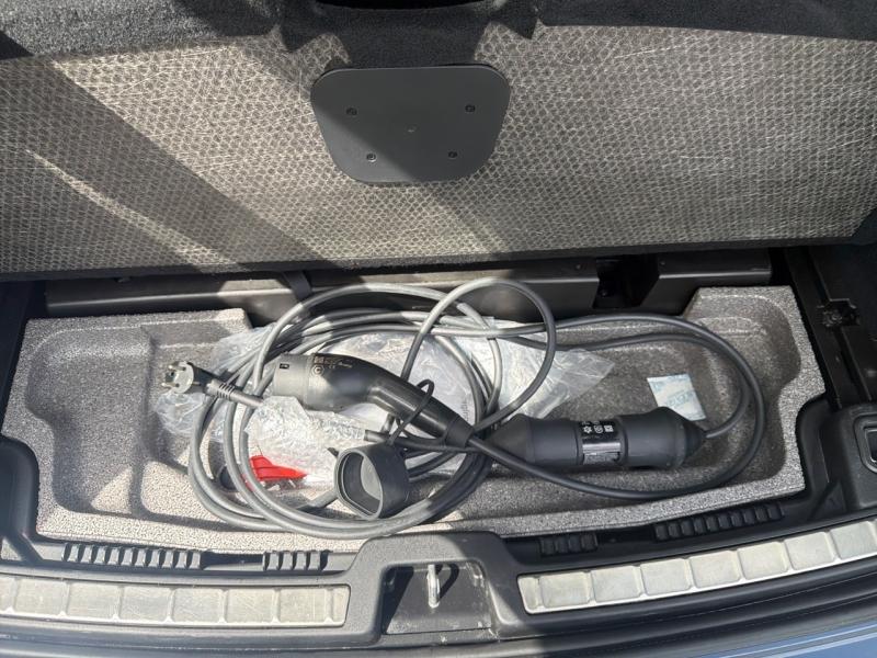 Image VOLVO XC60 T6 Hybride Rechargeable 253 + 145ch Ultra Style Dark Geartronic 8 AWD