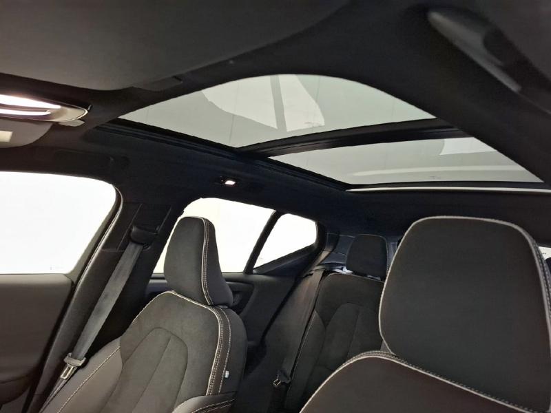 Image VOLVO XC40 B3 163ch Ultra DCT 7