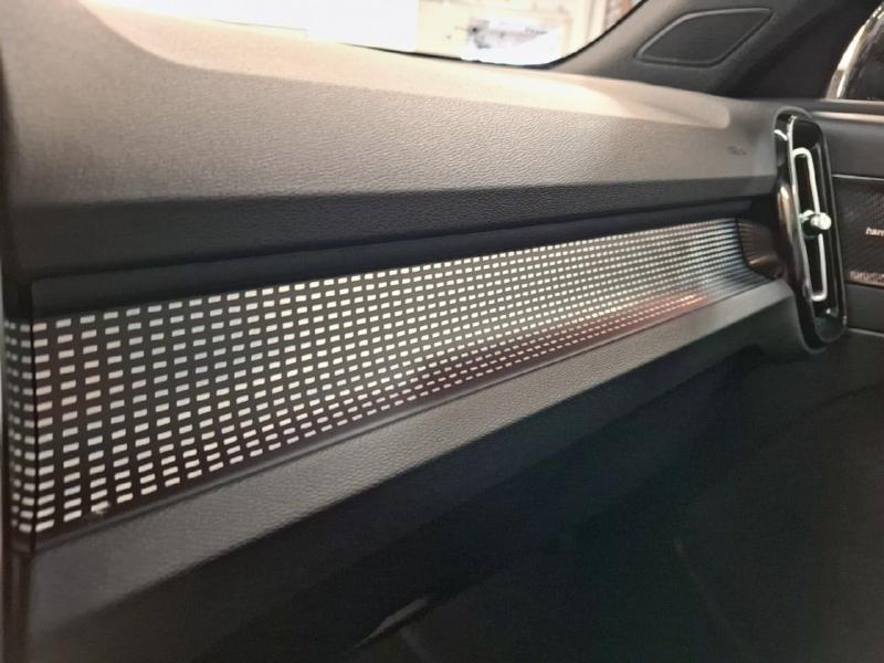 Image VOLVO XC40 B3 163ch Ultra DCT 7