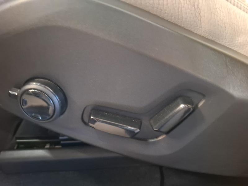 Image VOLVO XC60 T8 Twin Engine 303 + 87ch Inscription Luxe Geartronic