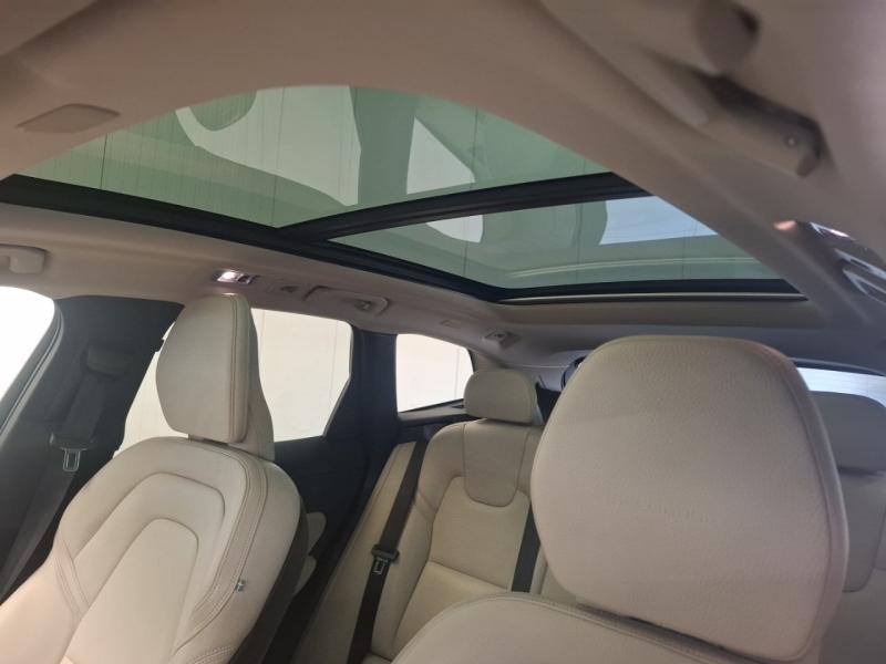 Image VOLVO XC60 T8 Twin Engine 303 + 87ch Inscription Luxe Geartronic