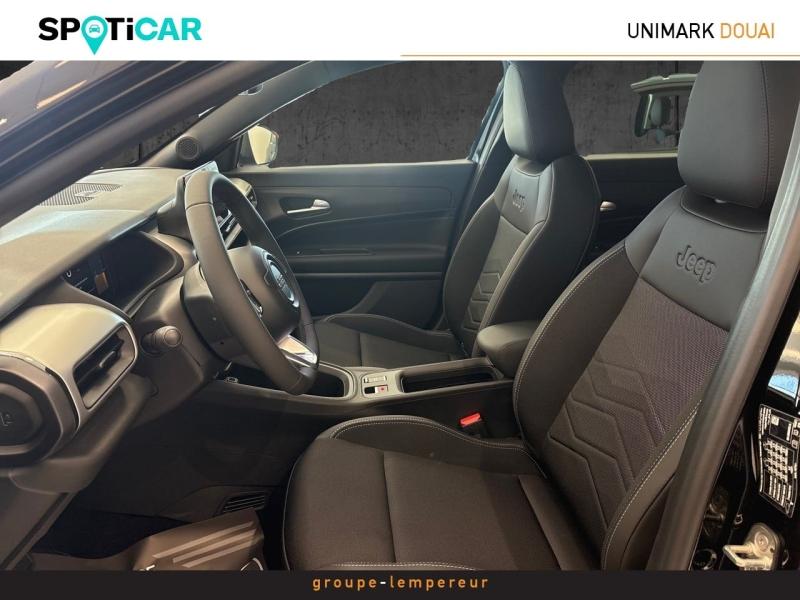 Image JEEP Avenger 1.2 Turbo T3 110ch MHEV Black Edition BVR6 eHybrid